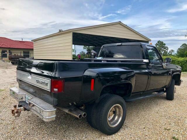 1986 Chevrolet C/K Pickup 3500 C30 SILVERADO - photo 2