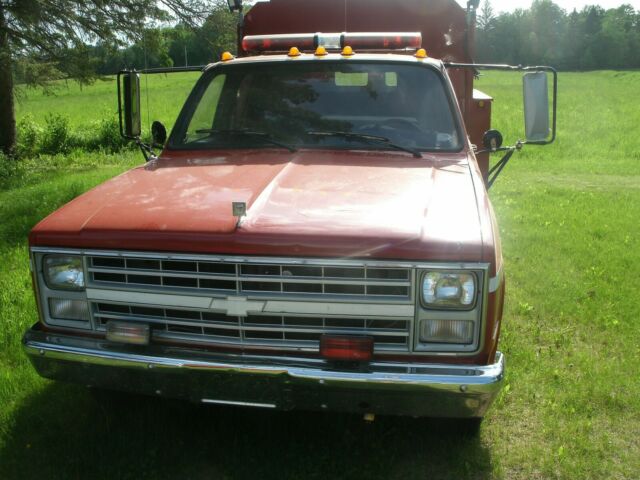 1986 Chevrolet C/K Pickup 3500 - photo 2