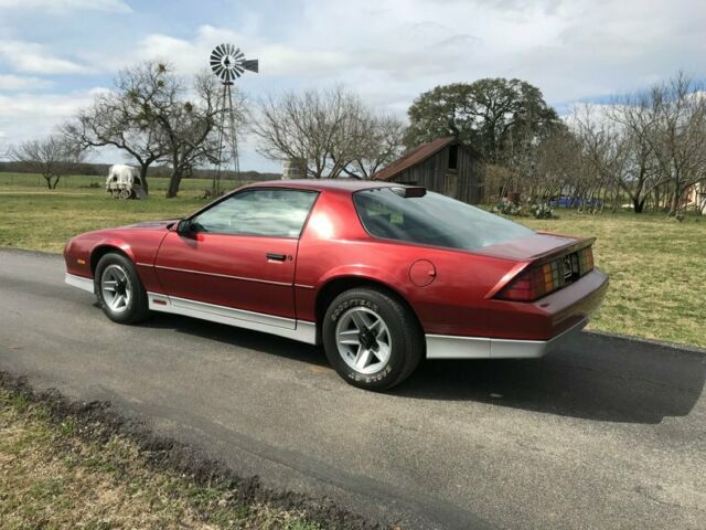 1986 Chevrolet Camaro 2dr Coupe Z28 Sport - photo 2