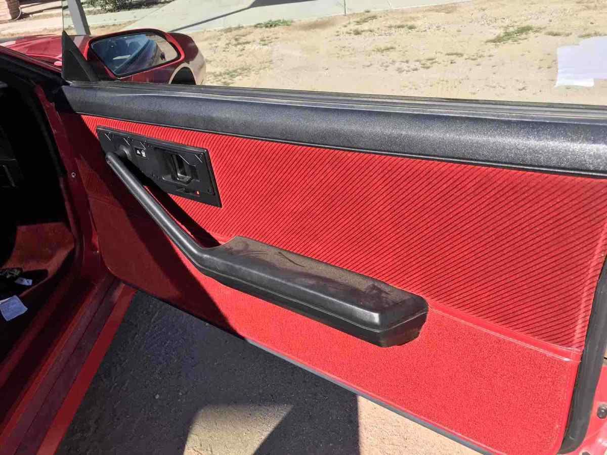 1986 Chevrolet Camaro - photo 10