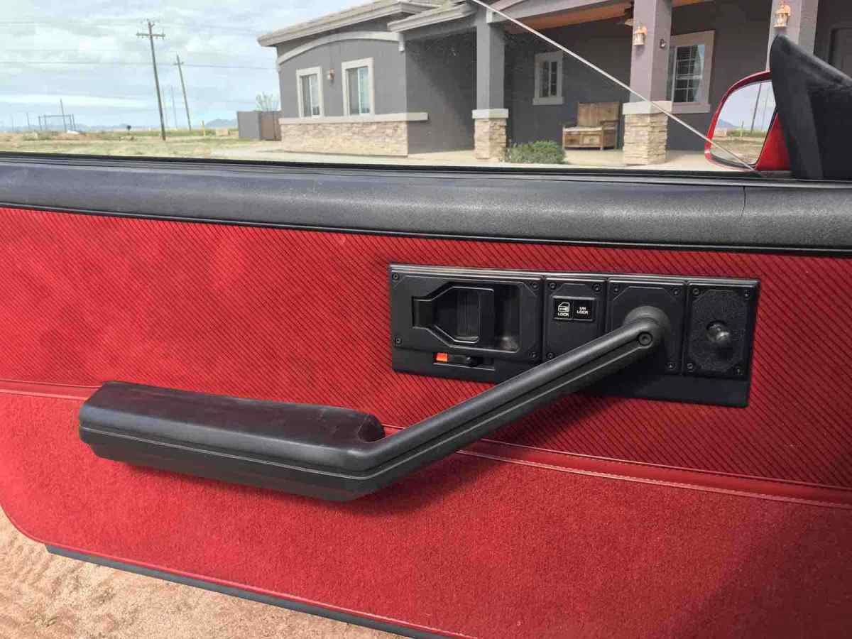 1986 Chevrolet Camaro - photo 13