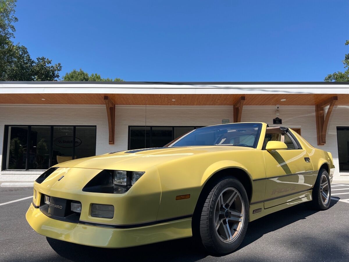 1986 Chevrolet Camaro - photo 8