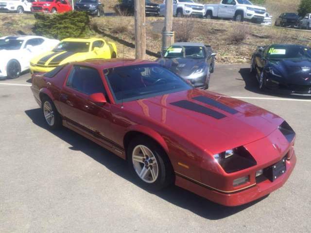 1986 Chevrolet Camaro Iroc-Z Coupe 2-Door - photo 13