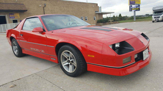 1986 Chevrolet Camaro IROC Z28 - photo 8