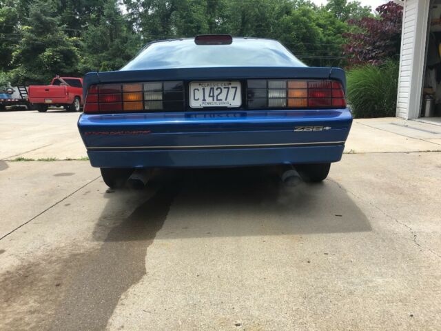 1986 Chevrolet Camaro Iroc-z - photo 3