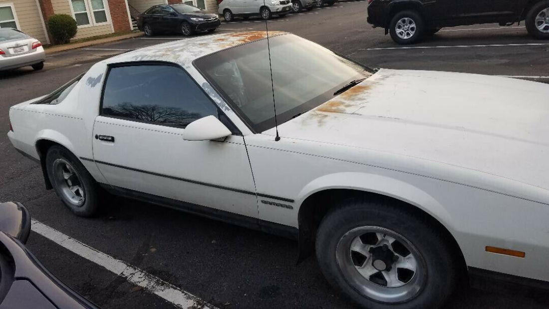 1986 Chevrolet Camaro - photo 2