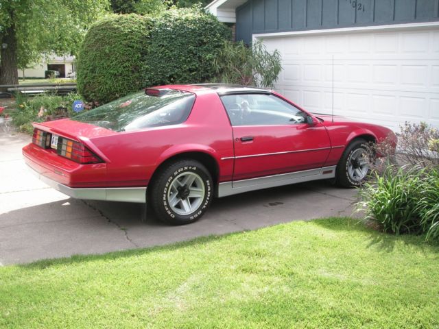 1986 Chevrolet Camaro Z28 - photo 9