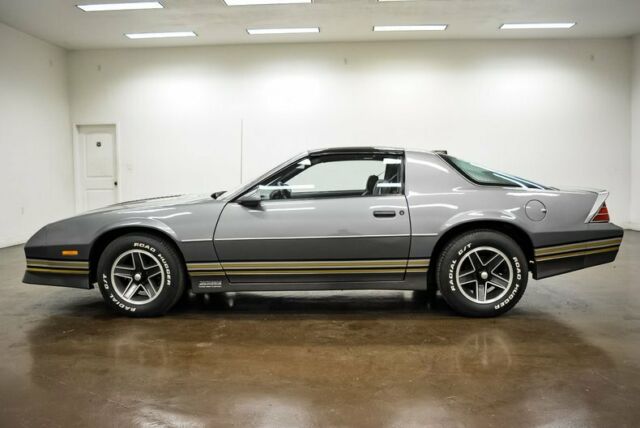 1986 Chevrolet Camaro Z/28 - photo 4