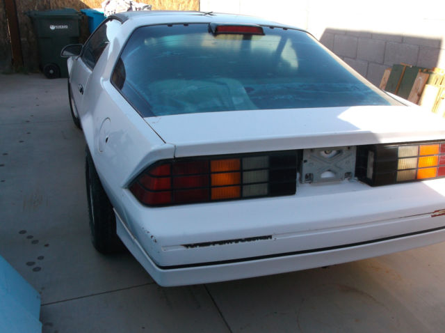 1986 Chevrolet Camaro Z28 - photo 2