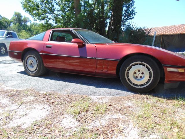 1986 Chevrolet Carvette Removable Top 1986 Chevrolet Corvette