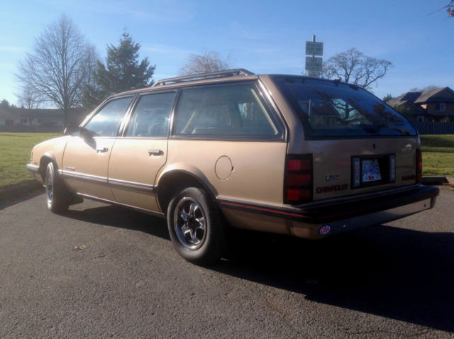 1986 Chevrolet Celebrity EuroSport Station Wagon - photo 4