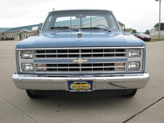 1986 Chevrolet C-10 Regular Cab 2WD - photo 3