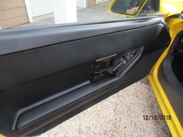1986 Chevrolet Corvette OFFICIAL PACE CAR - photo 13