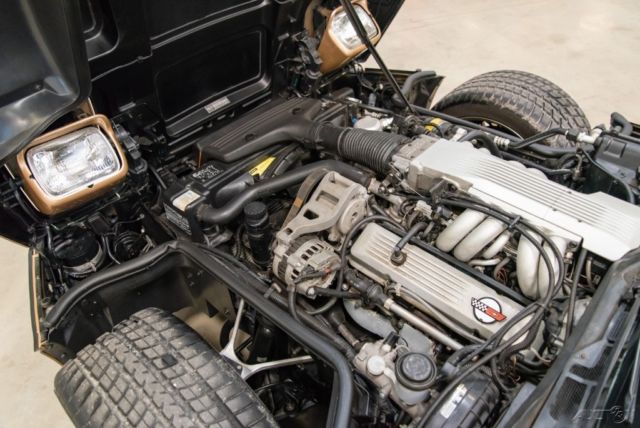 1986 Chevrolet Corvette - photo 9