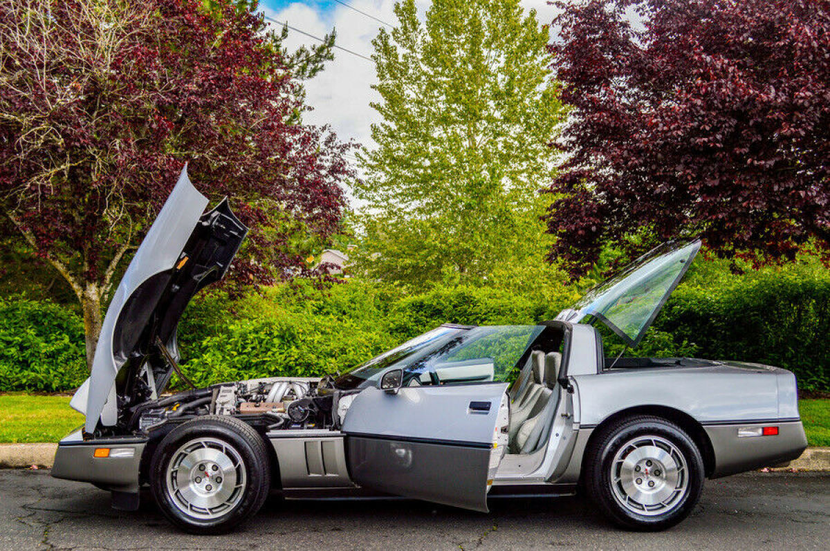 1986 Chevrolet Corvette - photo 13