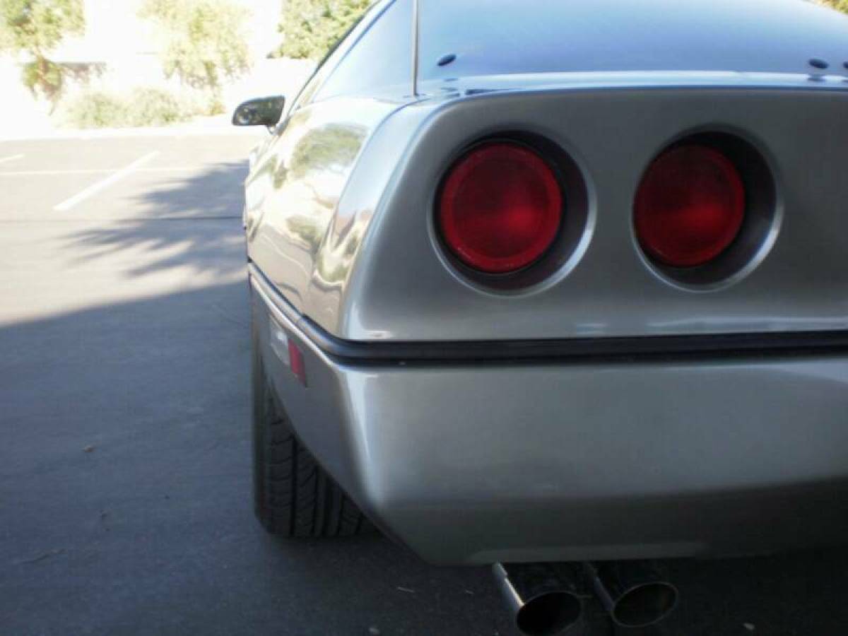 1986 Chevrolet Corvette Base 2dr Hatchback - photo 12