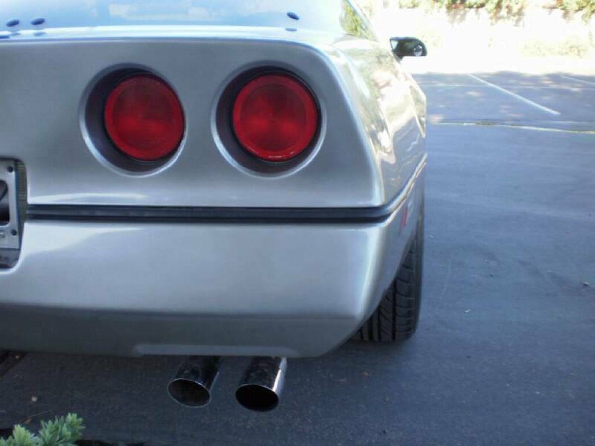 1986 Chevrolet Corvette Base 2dr Hatchback - photo 13
