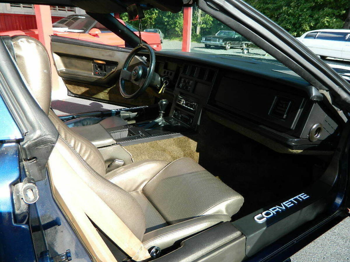1986 Chevrolet Corvette - photo 13