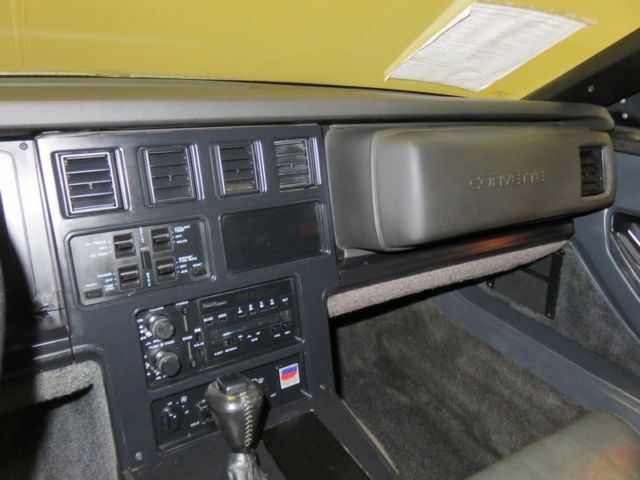 1986 Chevrolet Corvette LEATHER - photo 7