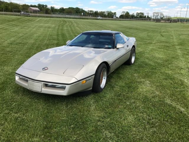 1986 Chevrolet Corvette -- - photo 3