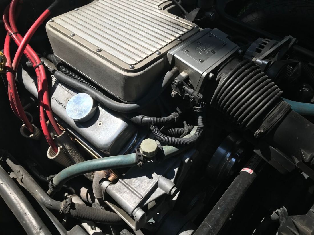 1986 Chevrolet Corvette -VERY CLEAN - LOW MILES - - photo 11