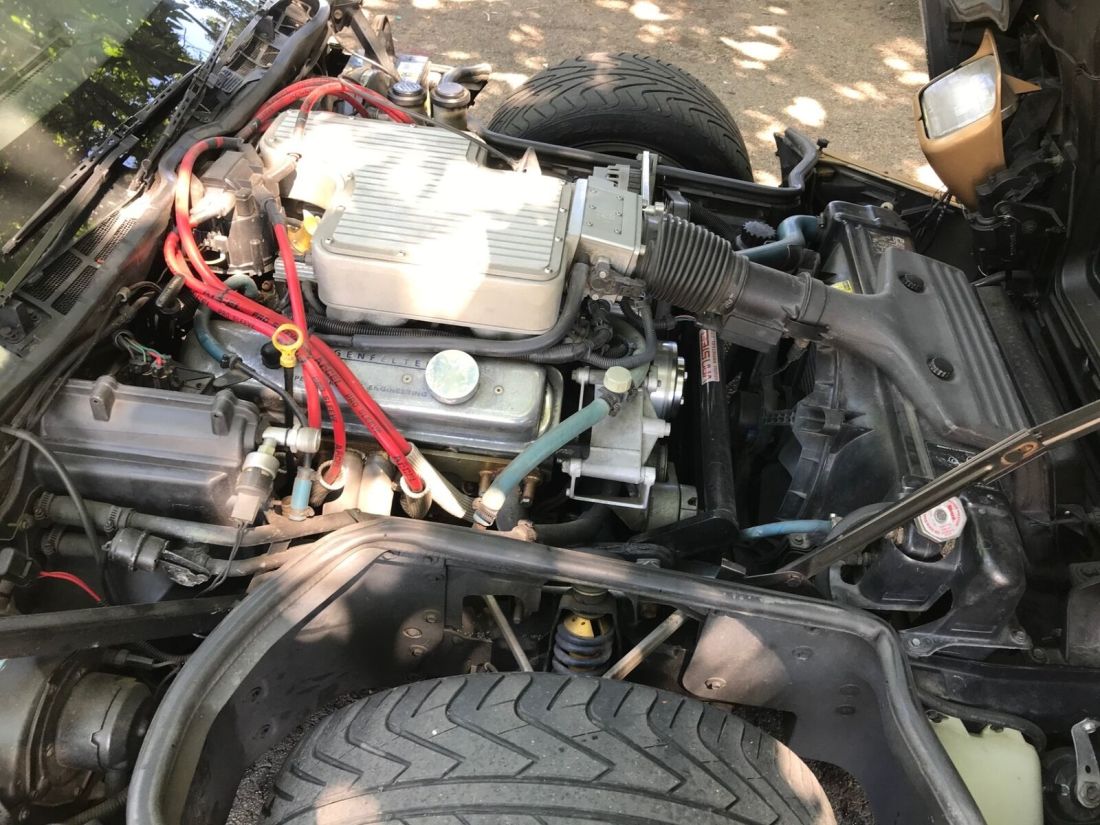 1986 Chevrolet Corvette -VERY CLEAN - LOW MILES - - photo 12