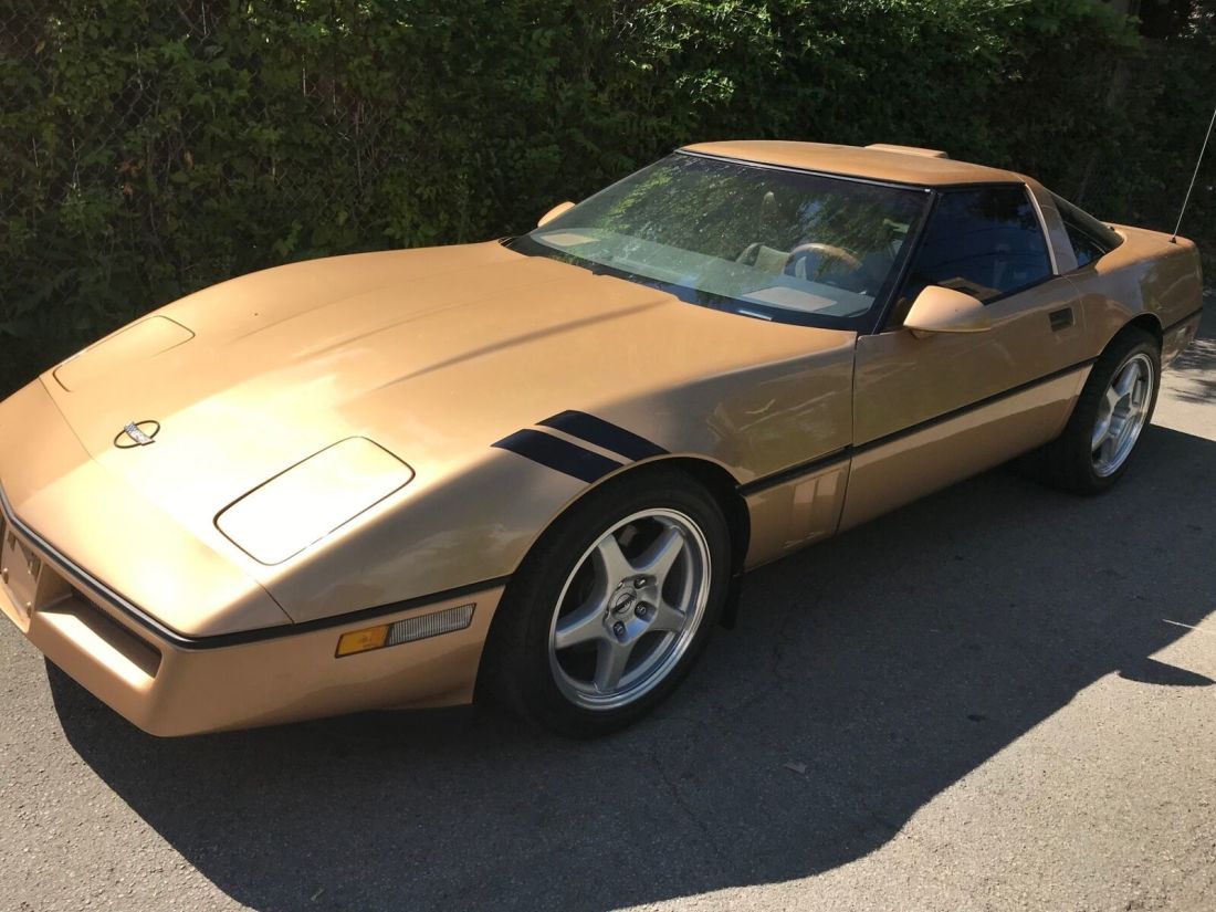1986 Chevrolet Corvette -VERY CLEAN - LOW MILES - - photo 3