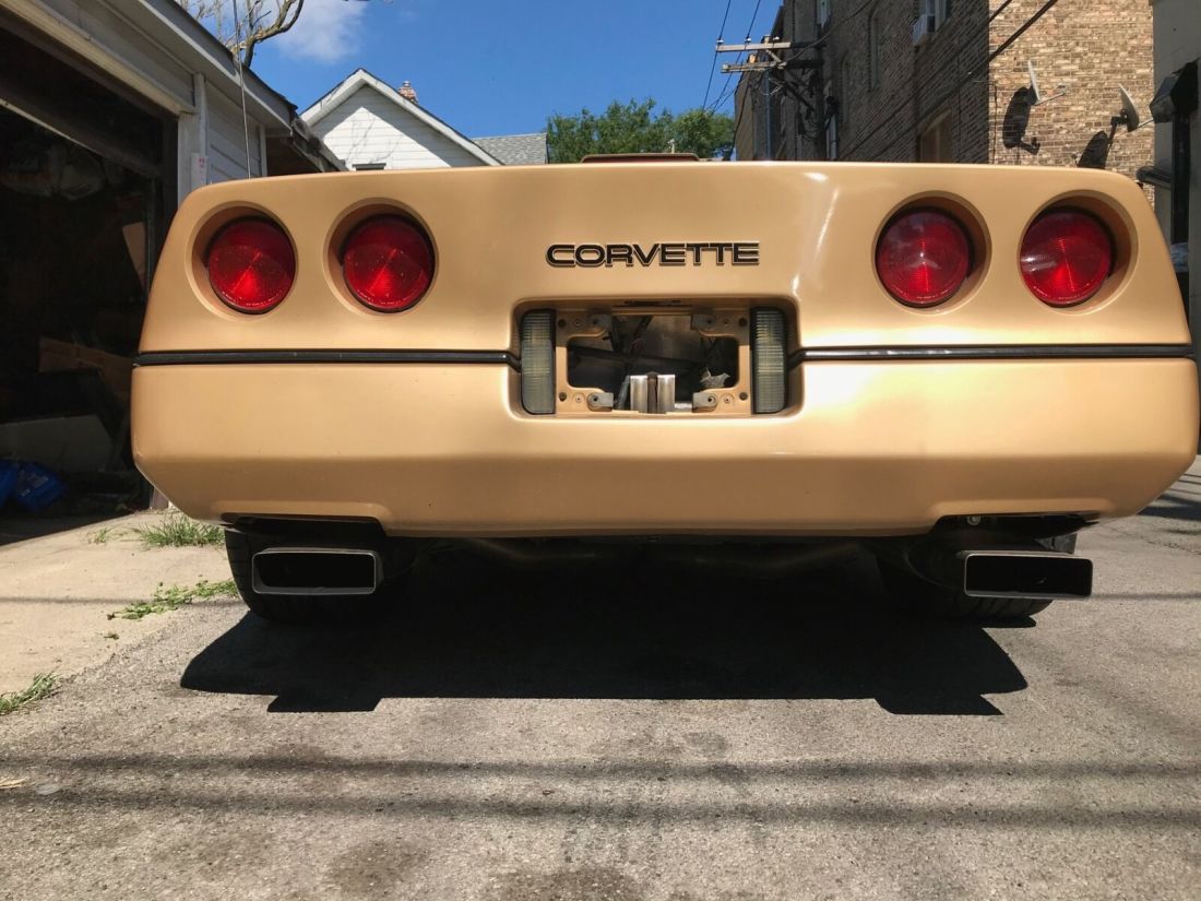 1986 Chevrolet Corvette -VERY CLEAN - LOW MILES - - photo 5