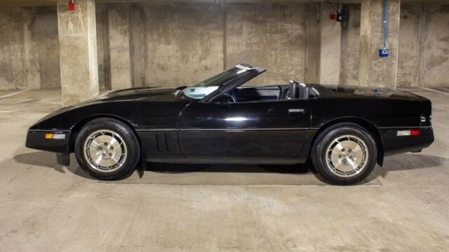 1986 Chevrolet Corvette Pace Car - photo 2