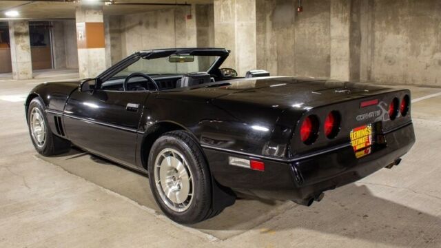 1986 Chevrolet Corvette Pace Car - photo 3