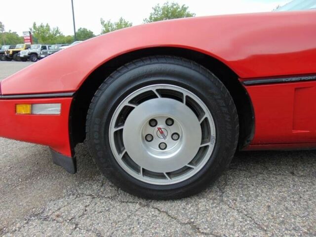 1986 Chevrolet Corvette Base 2dr Hatchback - photo 12