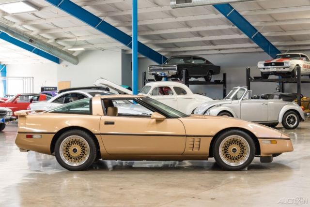 1986 Chevrolet Corvette 1986 Chevrolet Corvette Targa Top Coupe 86 Auto - photo 5