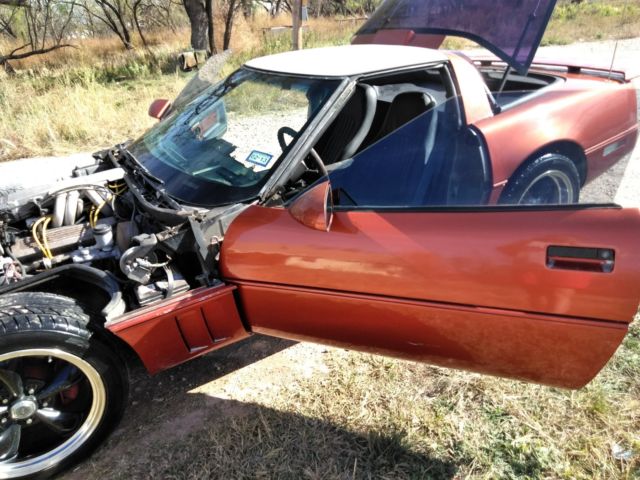 1986 Chevrolet Corvette 2dr Hatchback - photo 9