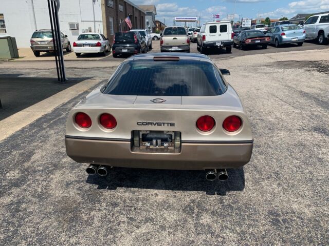 1986 Chevrolet Corvette - photo 4