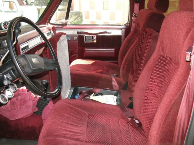 1986 Chevrolet C/K Pickup 3500 Silverado - photo 9
