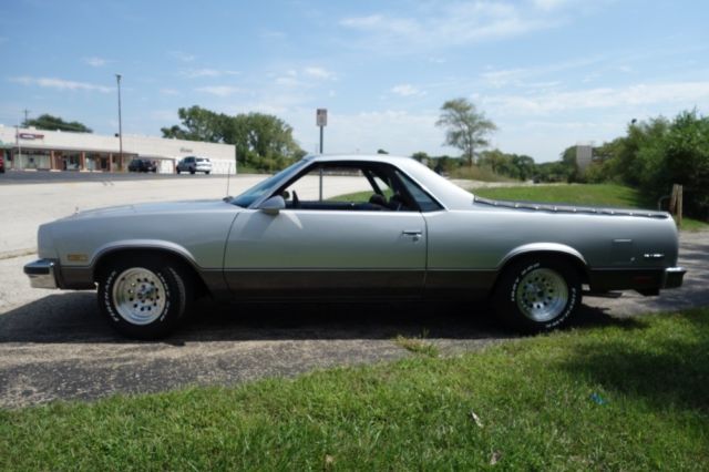 1986 Chevrolet El Camino SUPER SPORT- 305 V8 /2004R OVERDRIVE 4 SPEED - photo 11