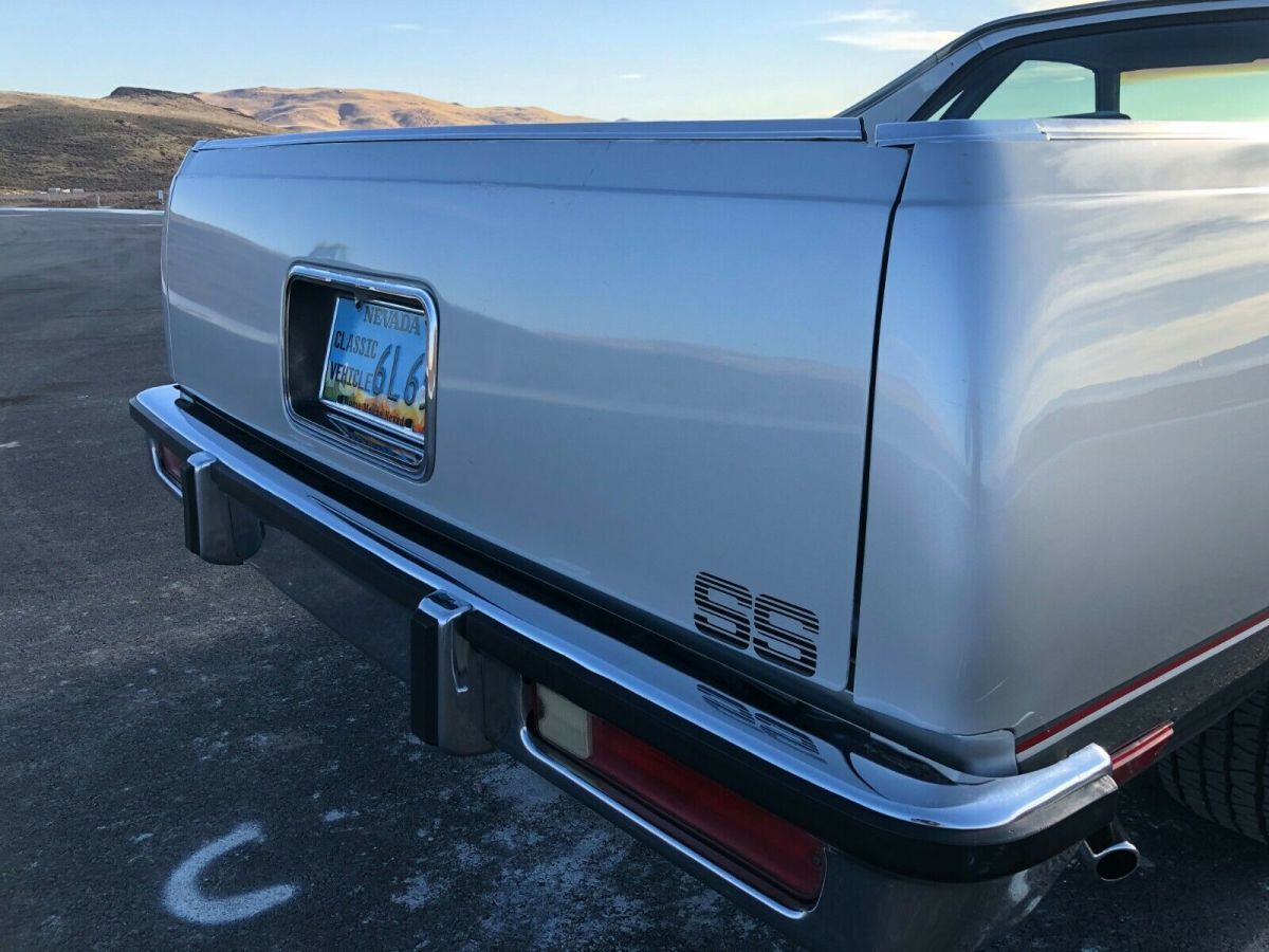 1986 Chevrolet El Camino two tone paint - photo 2