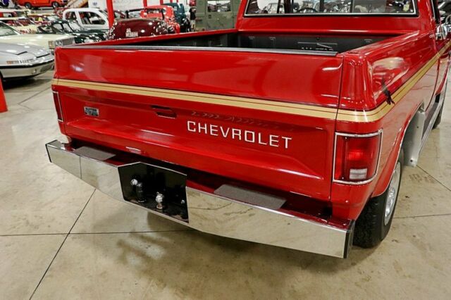 1986 Chevrolet Other Pickups Custom Deluxe 4x4 - photo 11