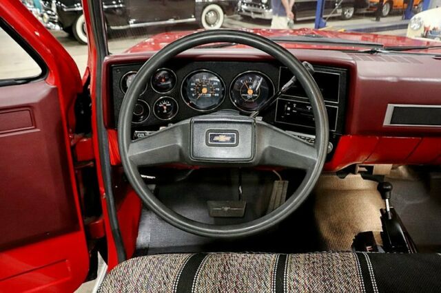 1986 Chevrolet Other Pickups Custom Deluxe 4x4 - photo 12
