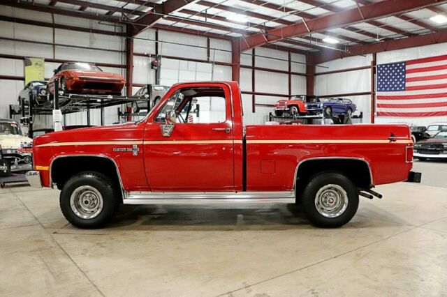 1986 Chevrolet Other Pickups Custom Deluxe 4x4 - photo 2