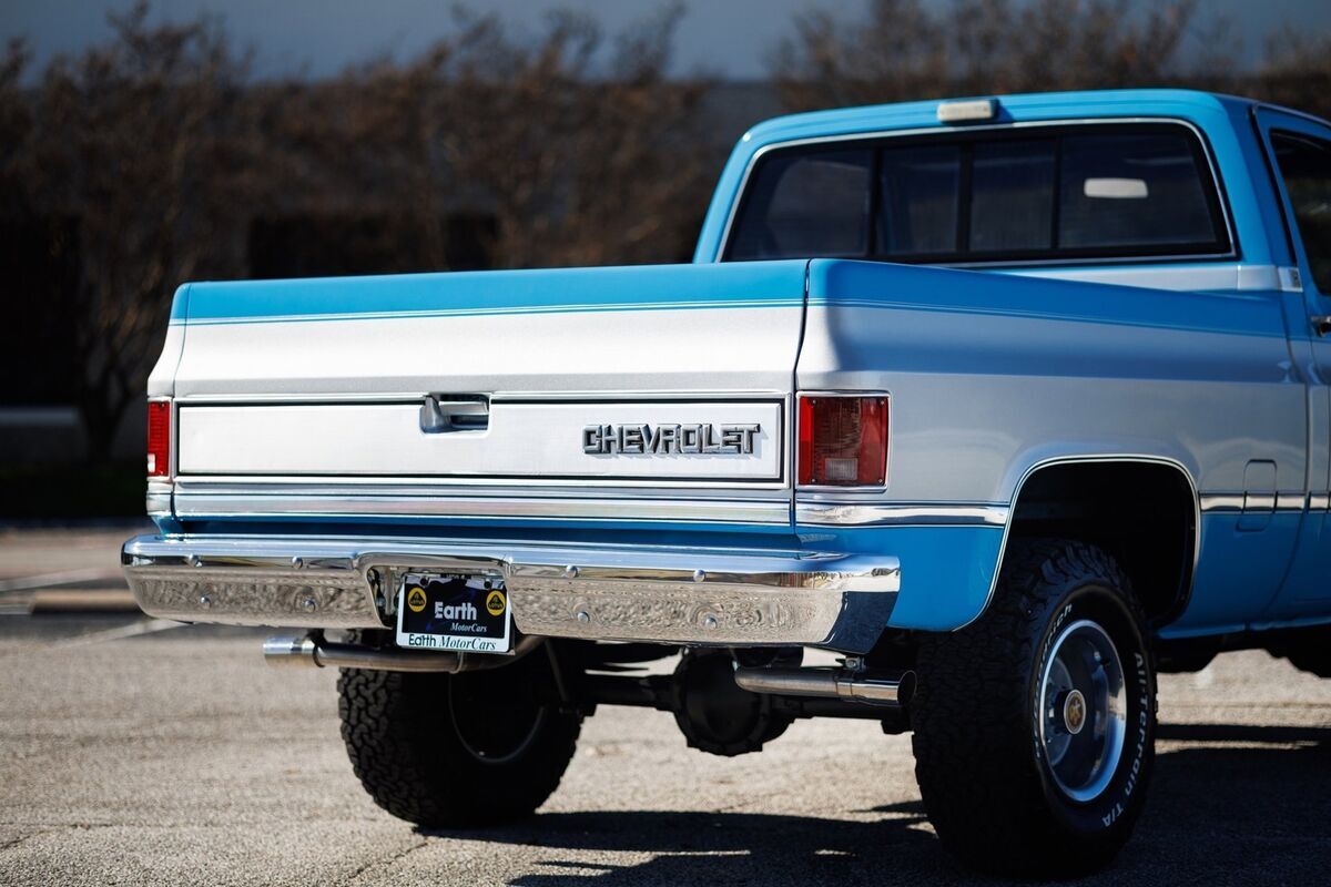 1986 Chevrolet K 10 Fully Restored 4x4 FRAME OFF RESTORATION - photo 9