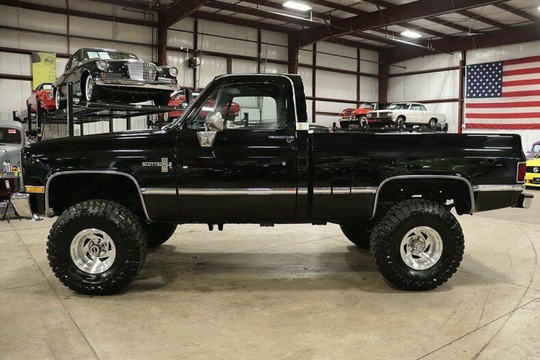 1986 Chevrolet K-10 Shortbed Pickup Truck 1986 Chevrolet Truck