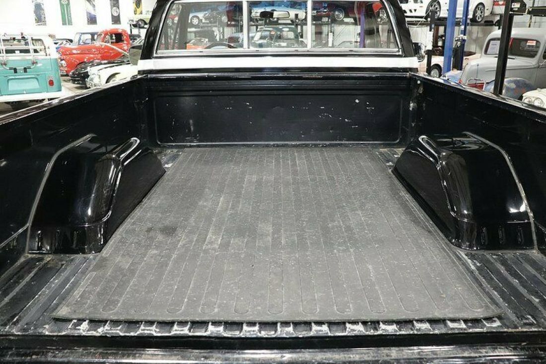 1986 Chevrolet Truck - photo 11