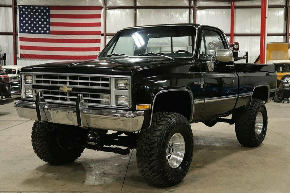1986 Chevrolet Truck - photo 12