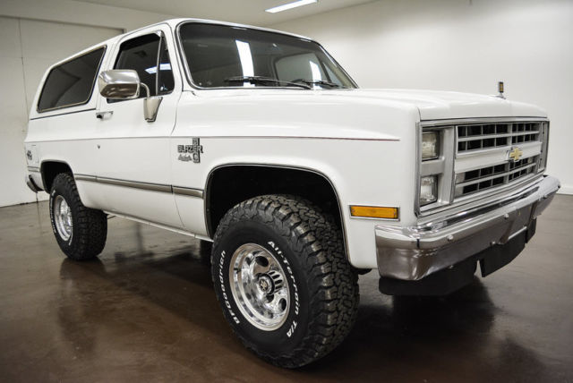 1986 Chevrolet K-5 Blazer 54400 Miles White SUV 5.3L LS V8 4L60E Automatic Over 1986 Chevrolet K-5 Blazer --