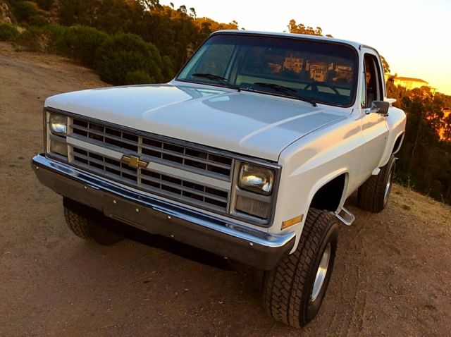 1986 Chevrolet C/K Pickup 1500 - photo 7