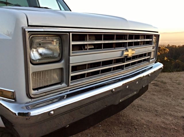 1986 Chevrolet C/K Pickup 1500 - photo 9