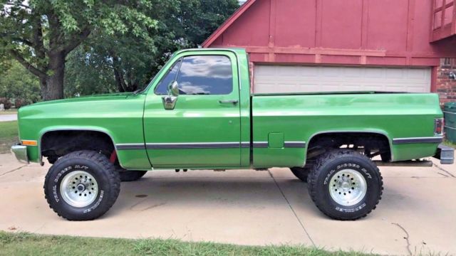 1986 Chevrolet K10 Custom Short Wide 4X4 1986 Chevrolet K10 Pickup K10 CUSTOM DELUXE SHORT BED 4x4. AC! LIFTED!