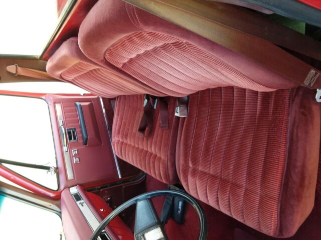 1986 Chevrolet C/K Pickup 1500 - photo 9