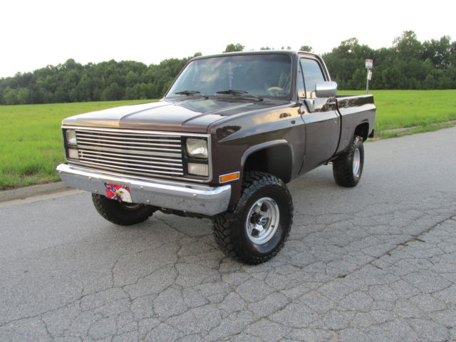 1986 Chevrolet K10 Silverado Standard Cab Pickup 2-Door 5.0L 1986 Chevrolet C/K Pickup 1500